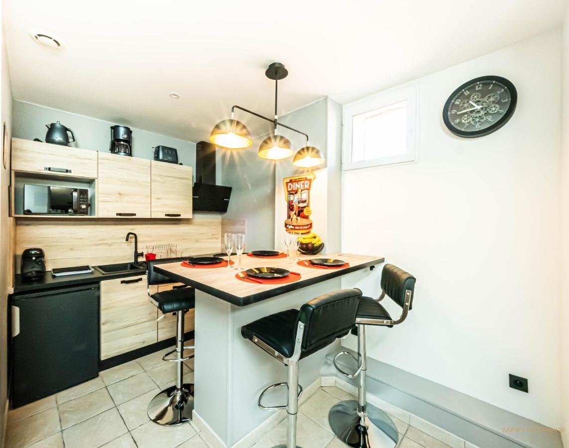Centre Historique - Free Parking - Self Checkin - Wifi - Industriel - Sleepntripbeziers Apartamento Exterior foto