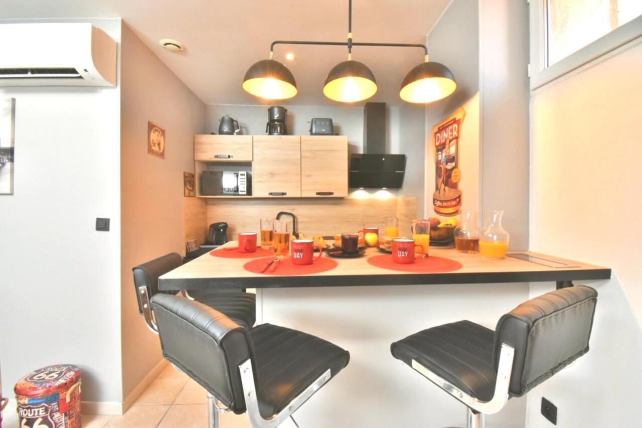 Centre Historique - Free Parking - Self Checkin - Wifi - Industriel - Sleepntripbeziers Apartamento Exterior foto
